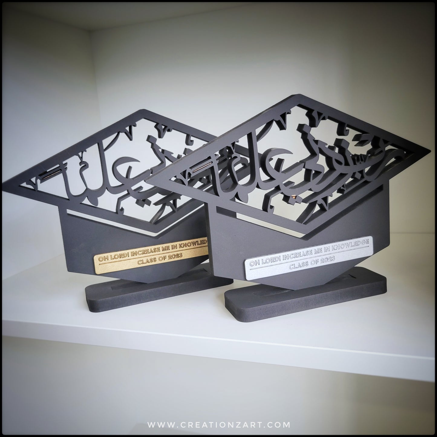 Graduation table top art