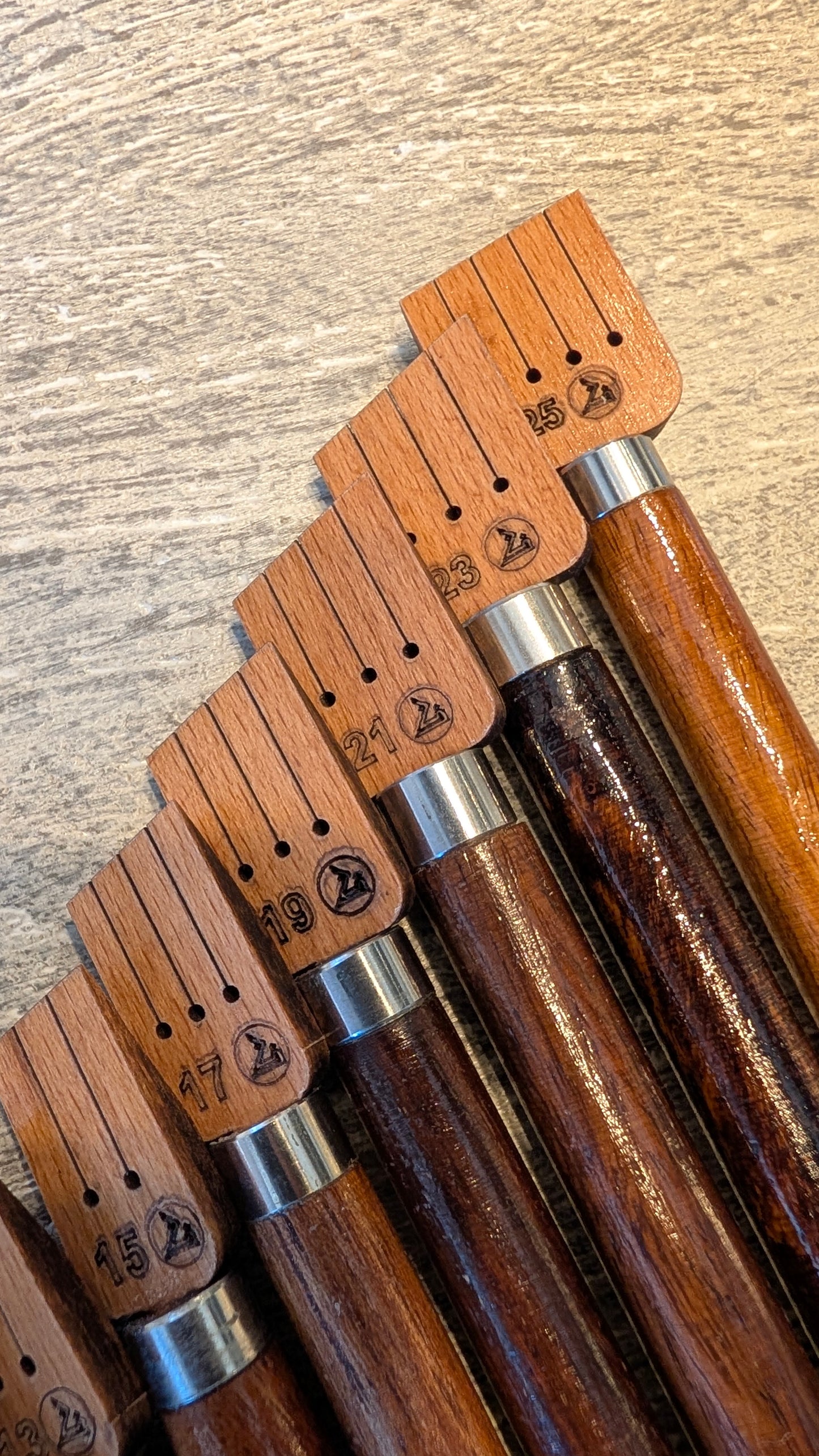 Arabic calligraphy pens