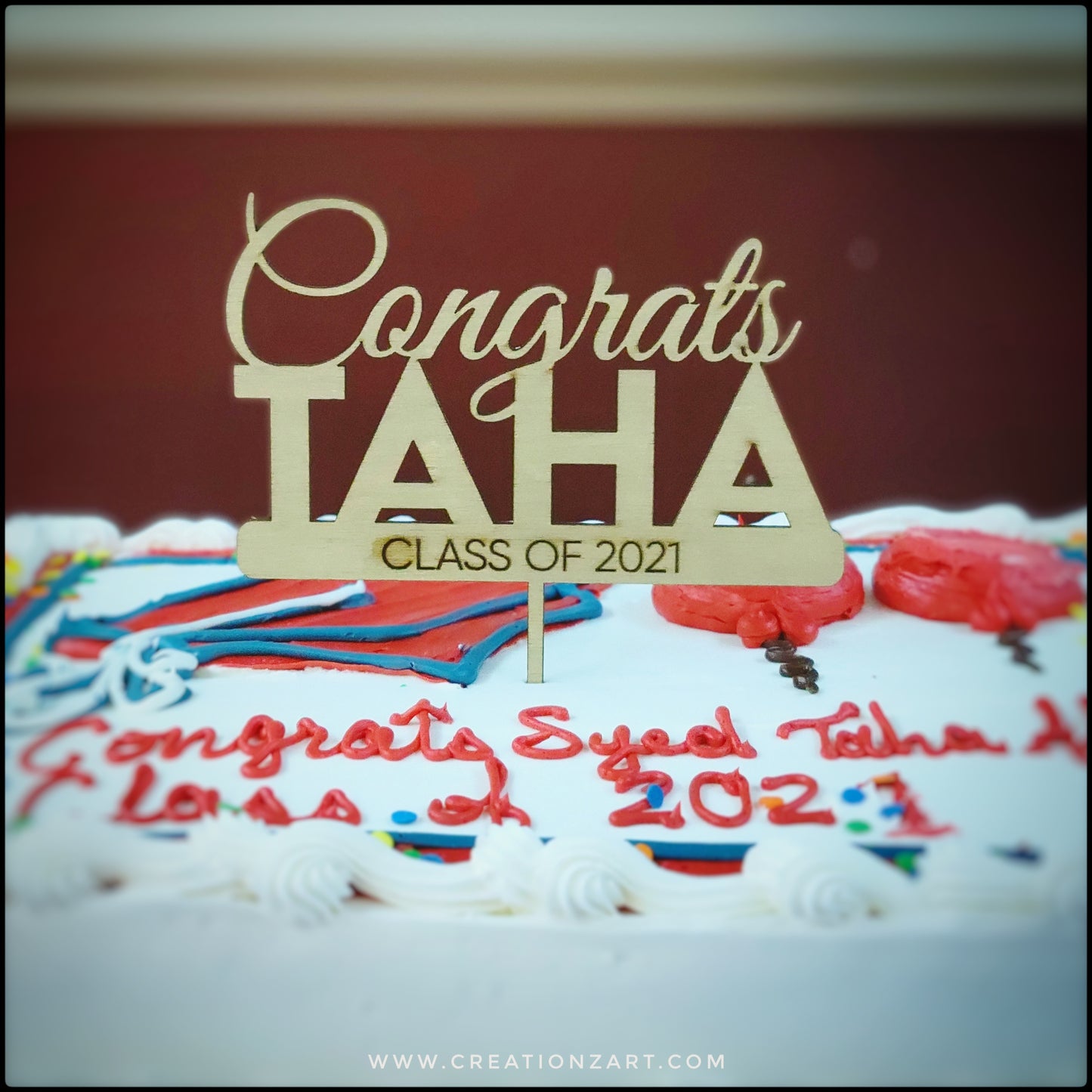 Graduation Cake topper - Custom cake topper for Graduation ceremony.